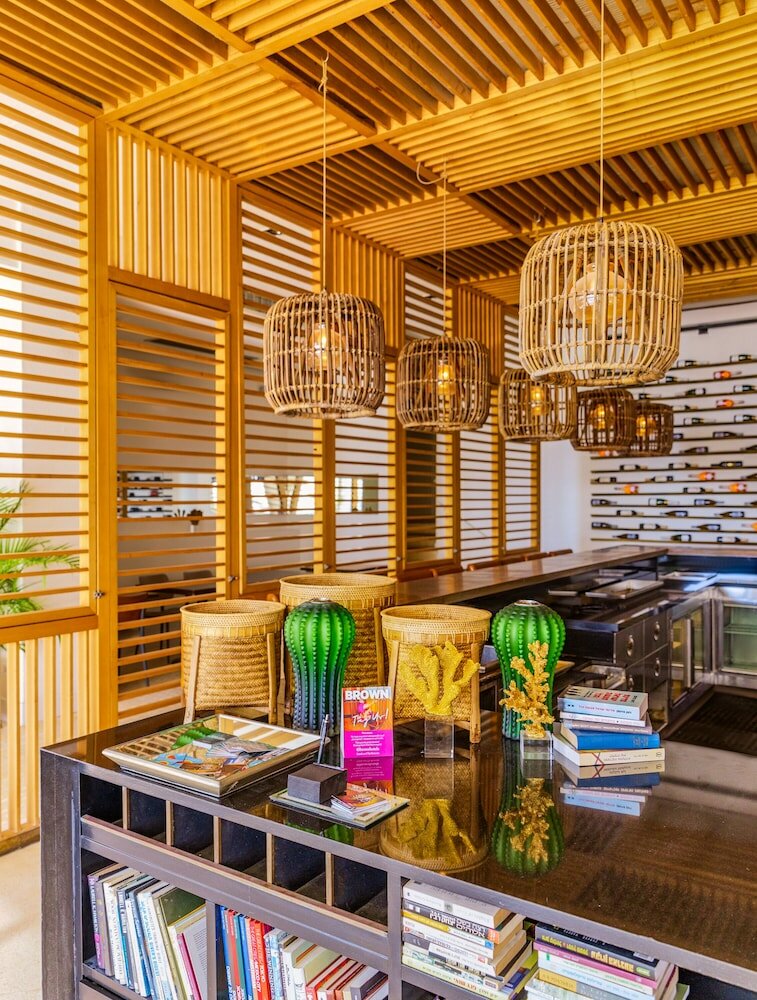 Фото Brown Brut Seafront Hotel