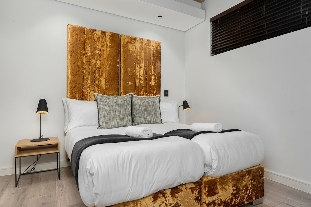 Фото The Signature 109