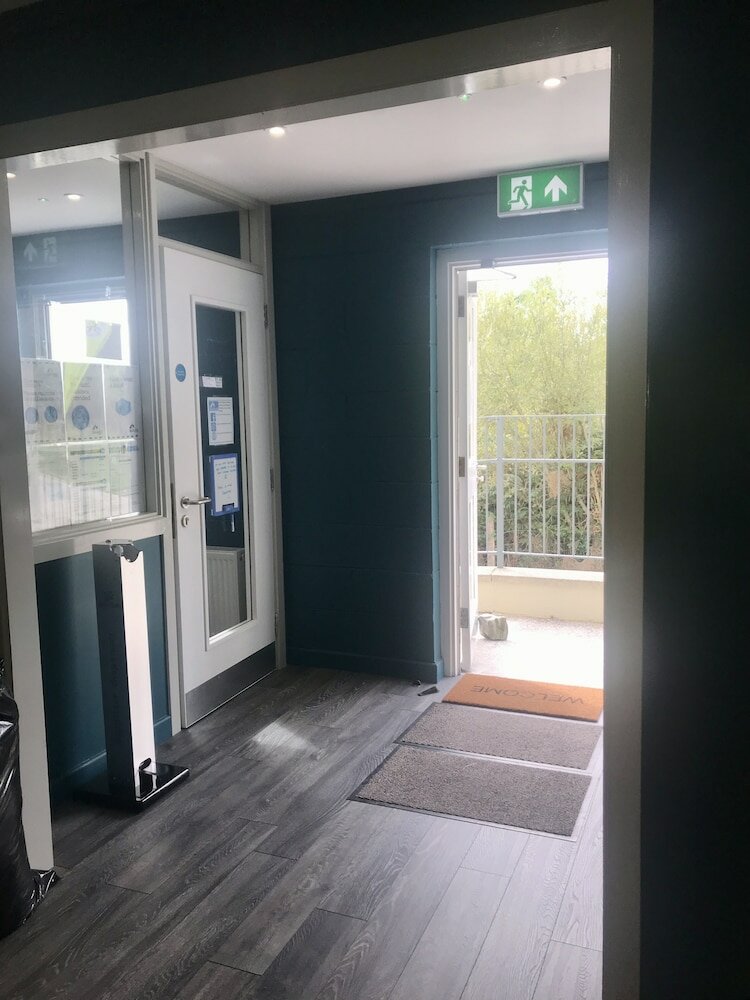 Фото Rostrevor Mountain Lodge