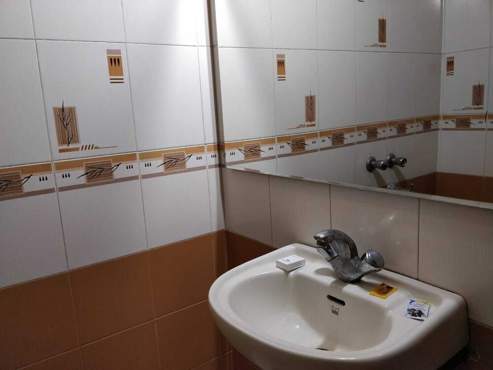 Фото Hotel Yatrik