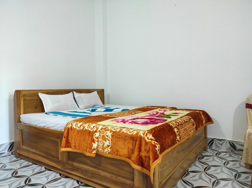 Фото Homecation Manas River Rock Lodge