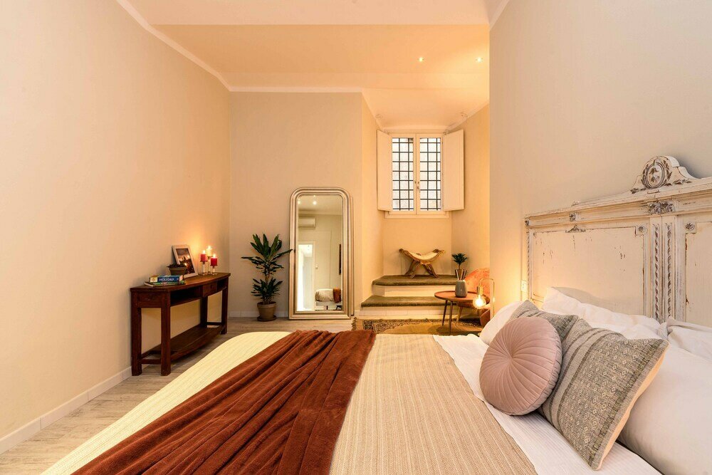 Фото New Opening special - Historic center - Private patio