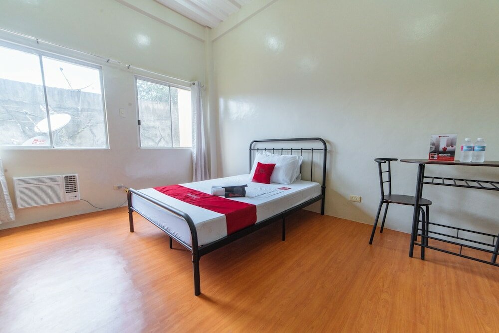 Фото RedDoorz @ Kassel North Caloocan