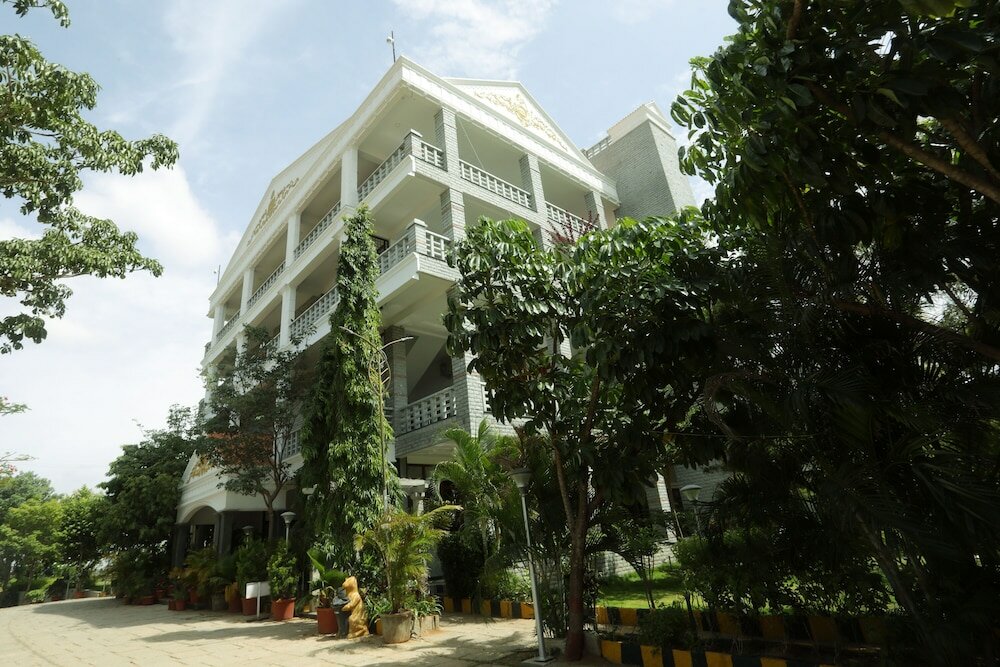 Фото Holiday Valley Nature Resorts