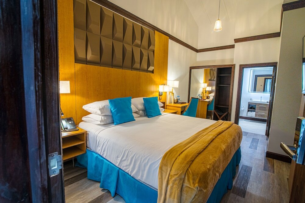 Фото Sago Palm Hotel