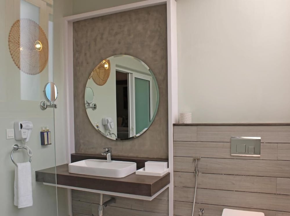 Фото Ambiance Boutique Art Hotel Karachi