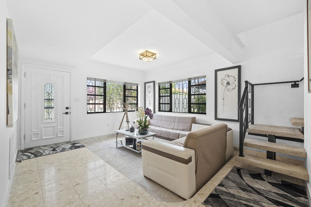 Фото Little Havana Retreat