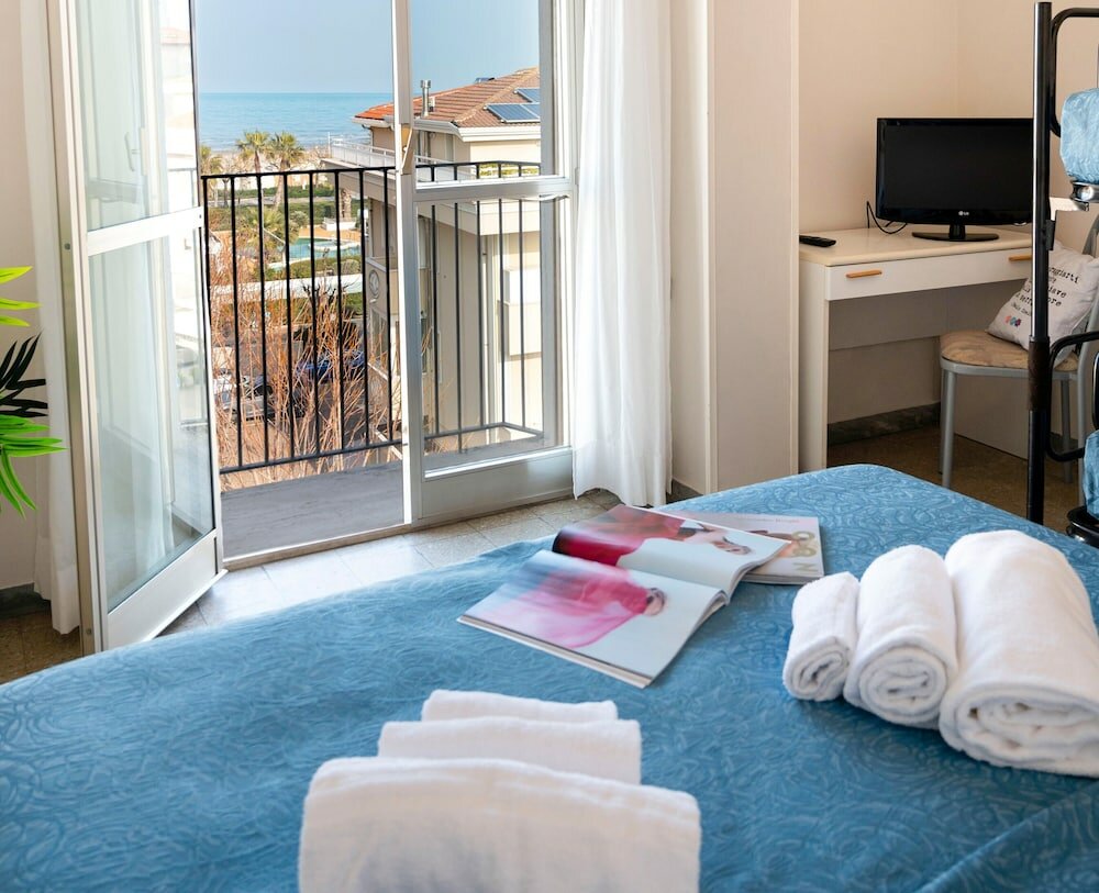 Фото Hotel Selene