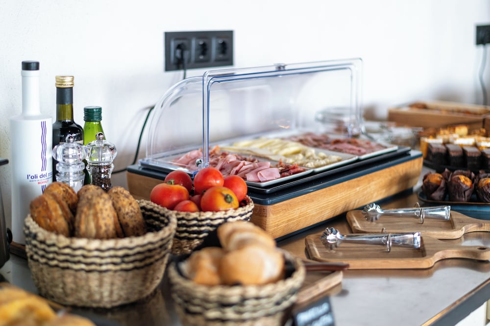 Фото Hostal Boutique Es Menut