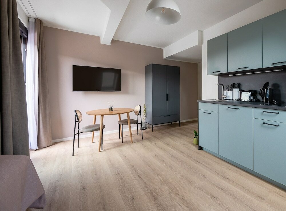 Фото Limehome Stuttgart Elsenhansstr