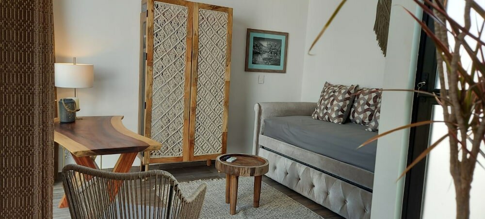 Фото Increíble Townhouse con piscina privada