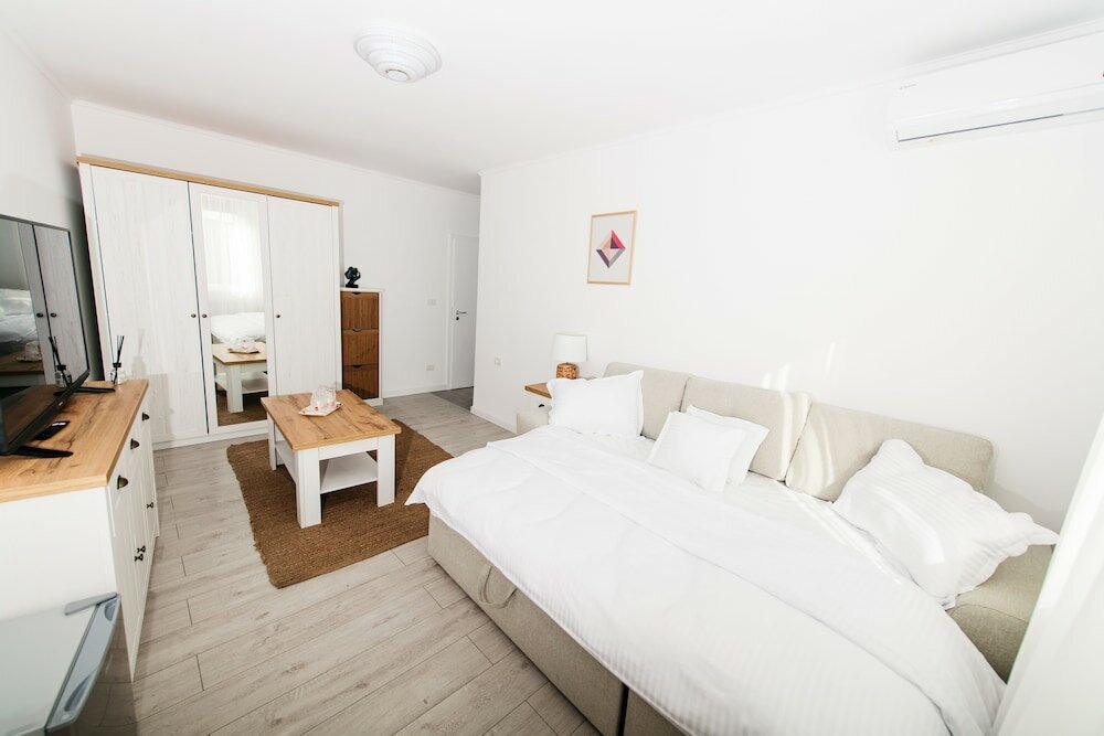 Фото Evra Apartments