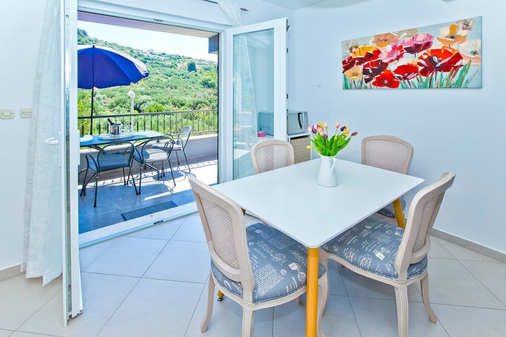 Фото Apartments Maslina