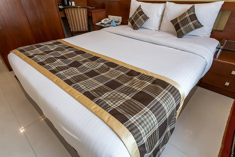 Фото Hotel Shubhangan