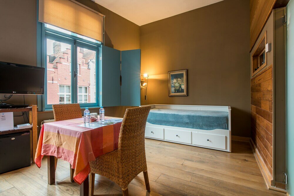 Фото YouStay Bruges i The Cornerhouse i In the heart of the Historic Centre