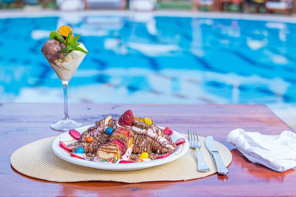 Фото Suites hotel les charmilles & SPA