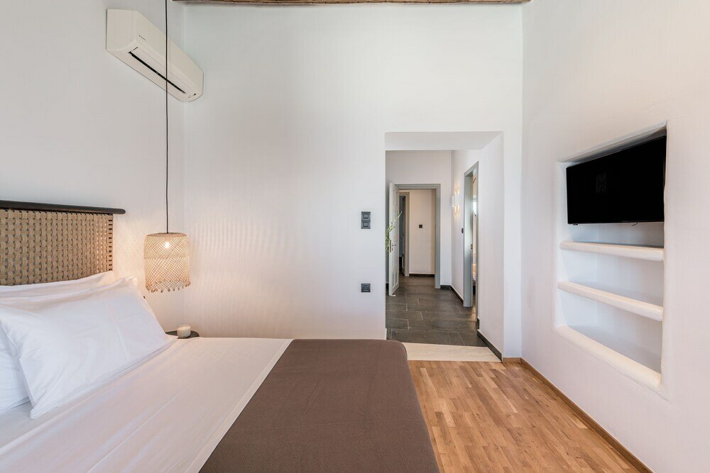 Фото Sunset Plaka