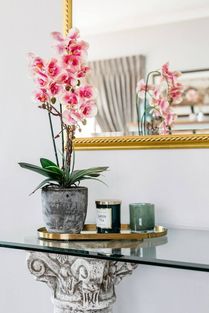 Фото 3 Bedroom Hilltop Home With Spectacular Views