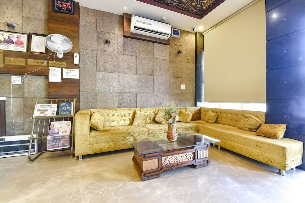 Фото Fabhotel Prime Royal Park