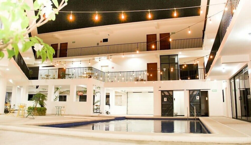 Фото Acacia Hotel