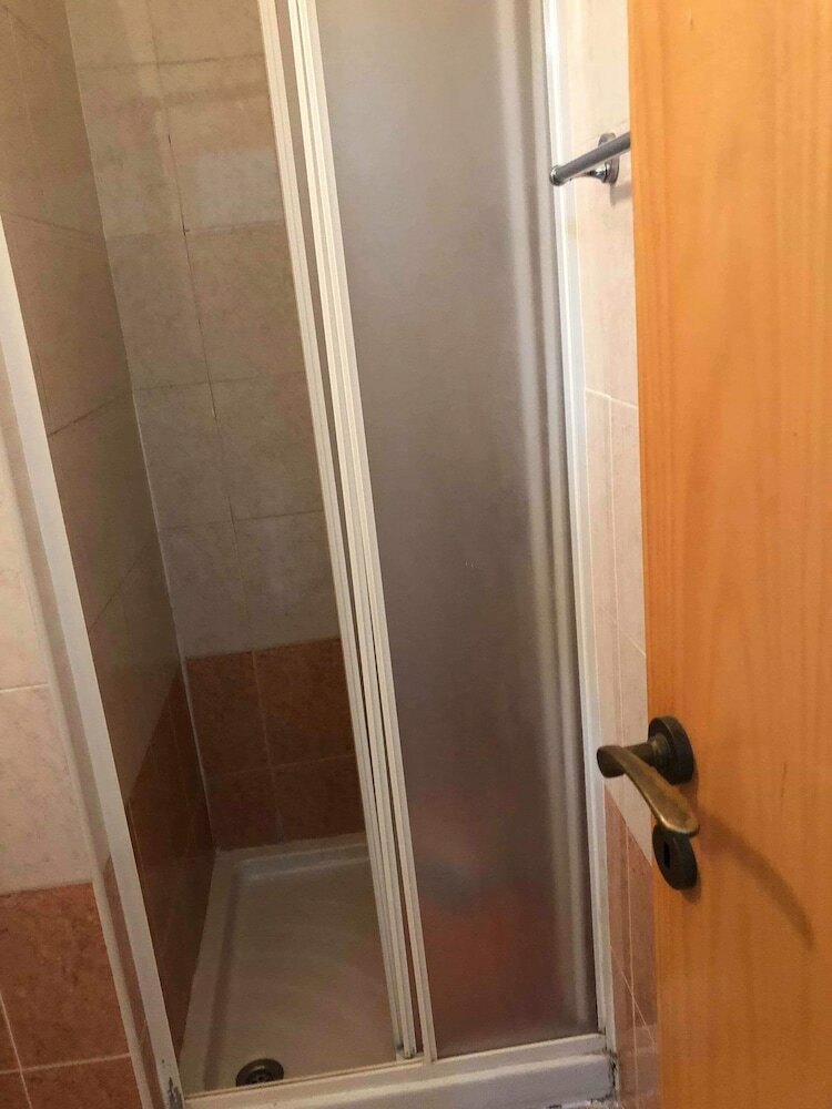 Фото 1 Bedroom Apartment near Beach