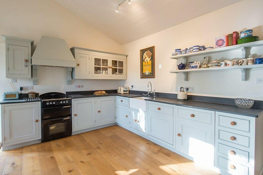 Фото Church Cottage