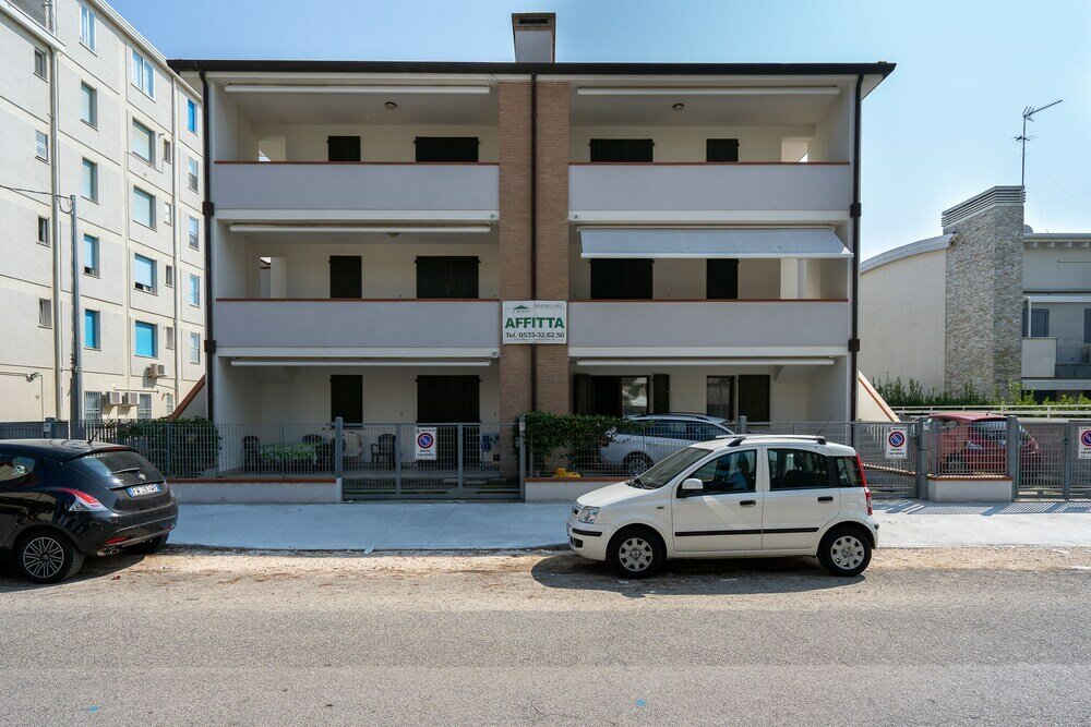 Фото Residence Smith - Fronte Mare 1 Piano 4b