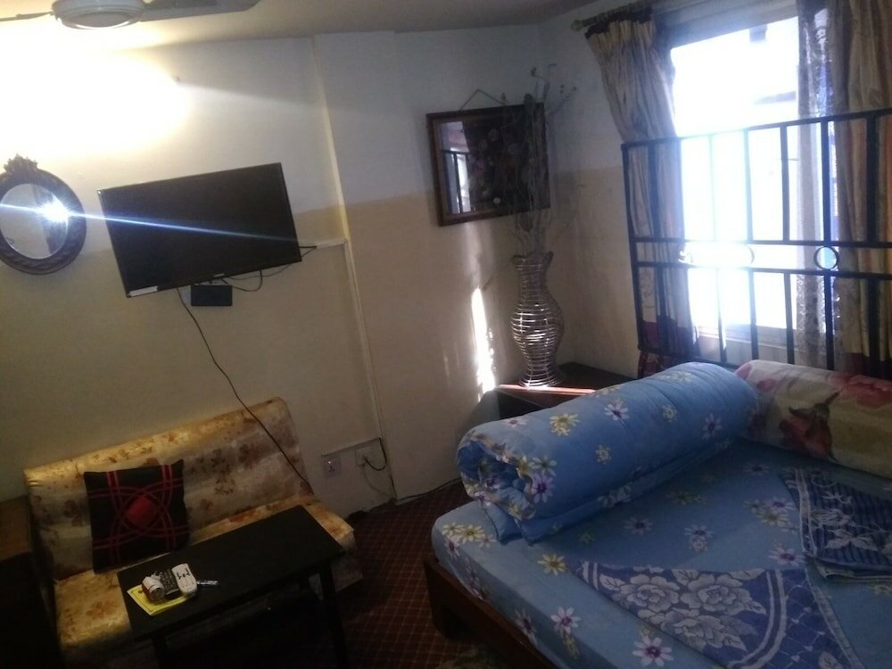 Фото Hotel swastik