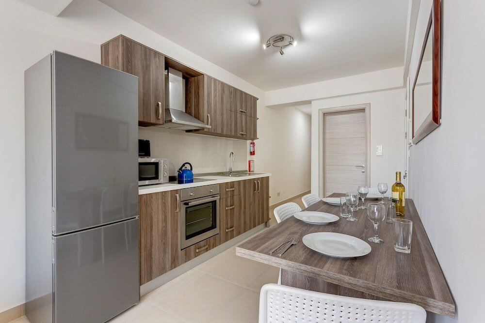 Фото Modern 1br Apartment in a Central Location