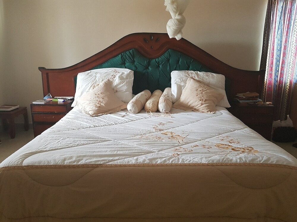 Фото Rayoni Guesthouse B&b