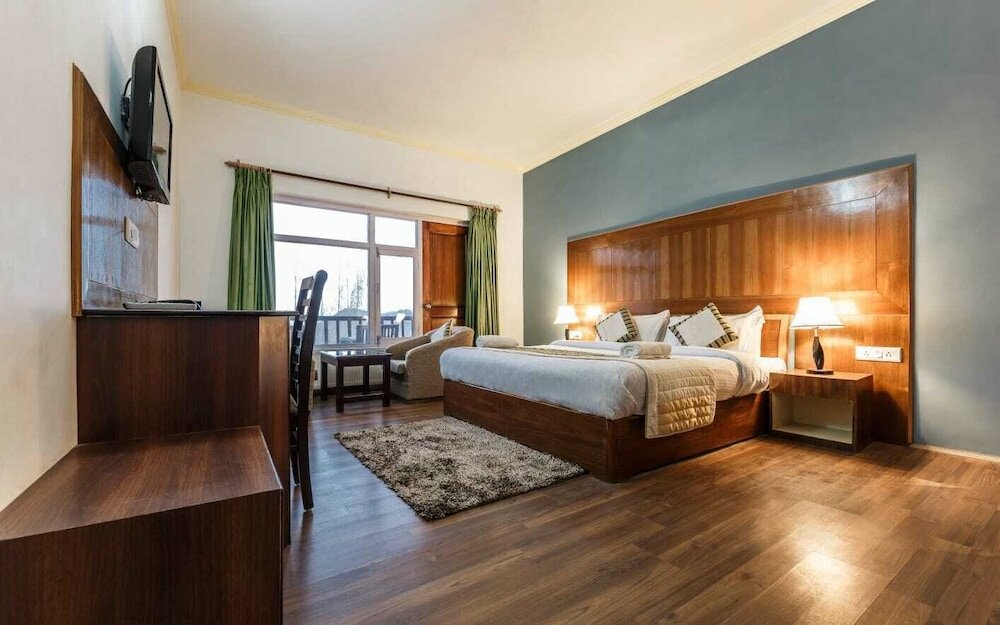 Фото Reenam Hotel