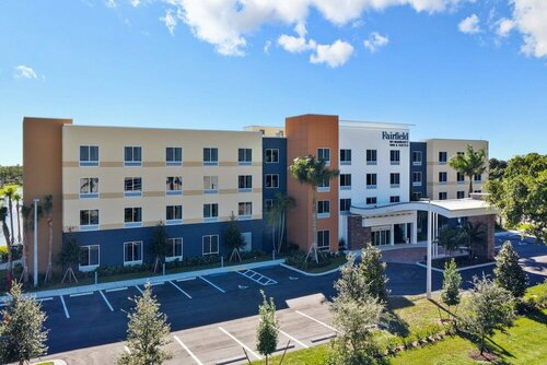 Гостиница Fairfield by Marriott Inn & Suites Deerfield Beach Boca Raton в Дирфилд Бич