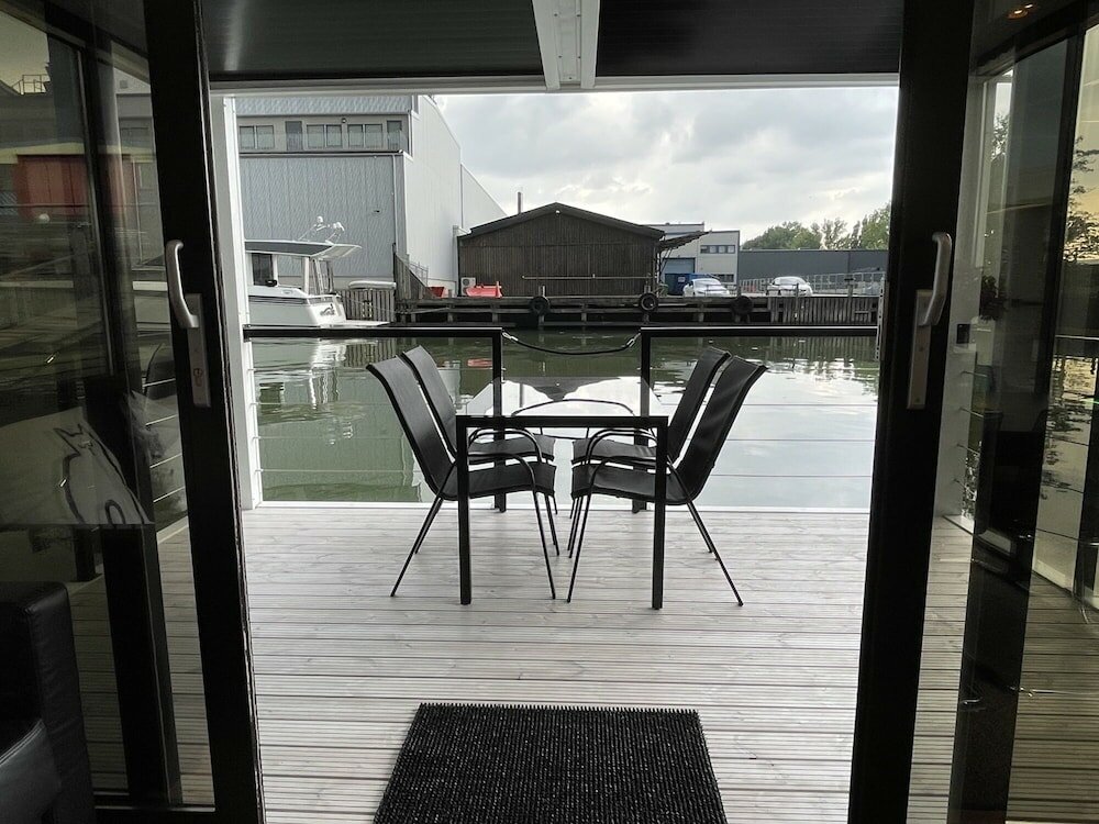 Фото La Mare Resort