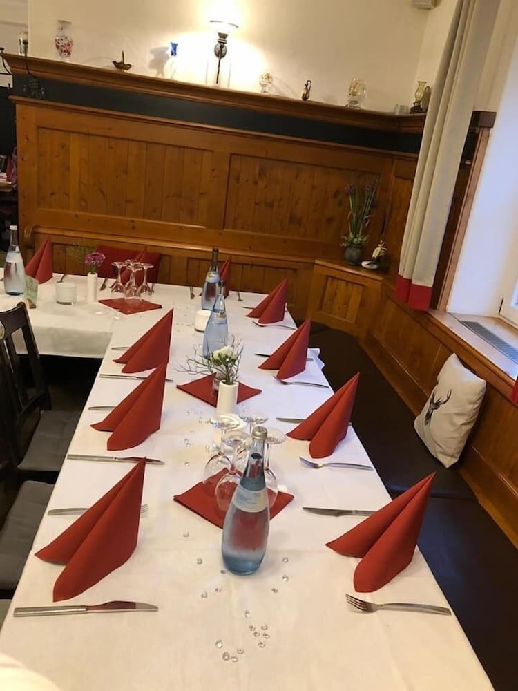 Фото Gasthaus Pfafflinger