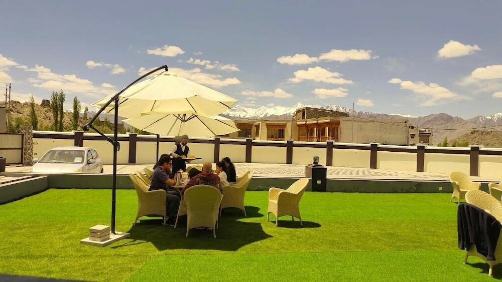 Фото отеля 4