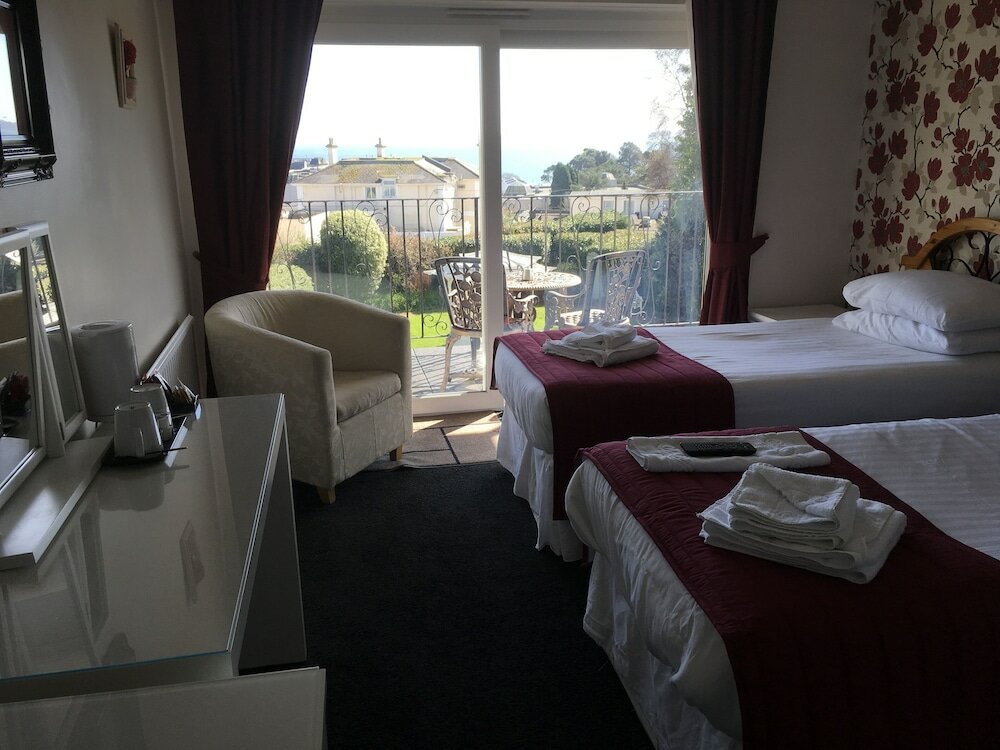 Фото Nethway Hotel