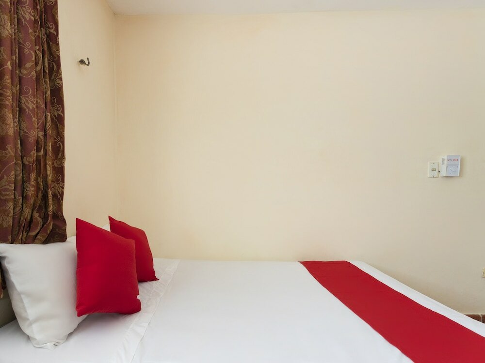 Фото Oyo Hotel Los Arcos