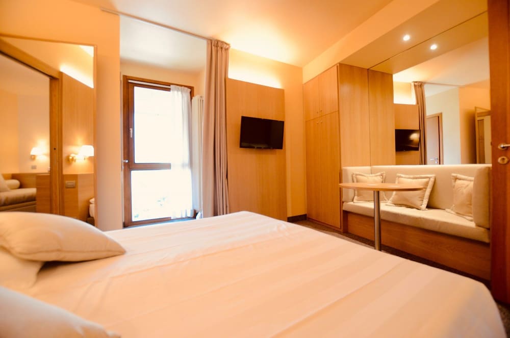 Фото Albergo Sorriso