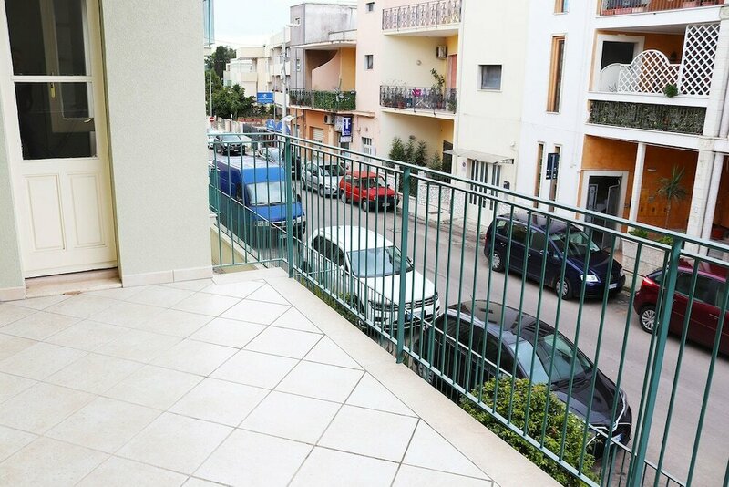 Гостиница Alexandra Deluxe Holiday Home in Otranto 8 Places