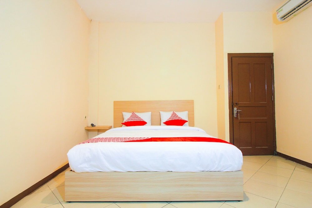 Фото Oyo 1025 Hotel Intan