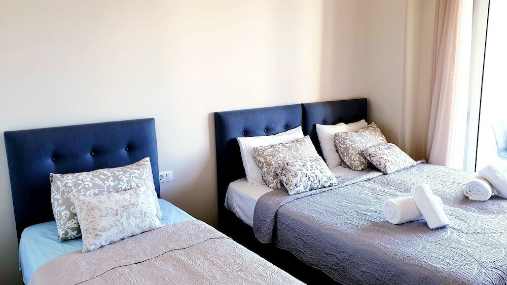 Фото Luxurious Brand New Flat Sea View