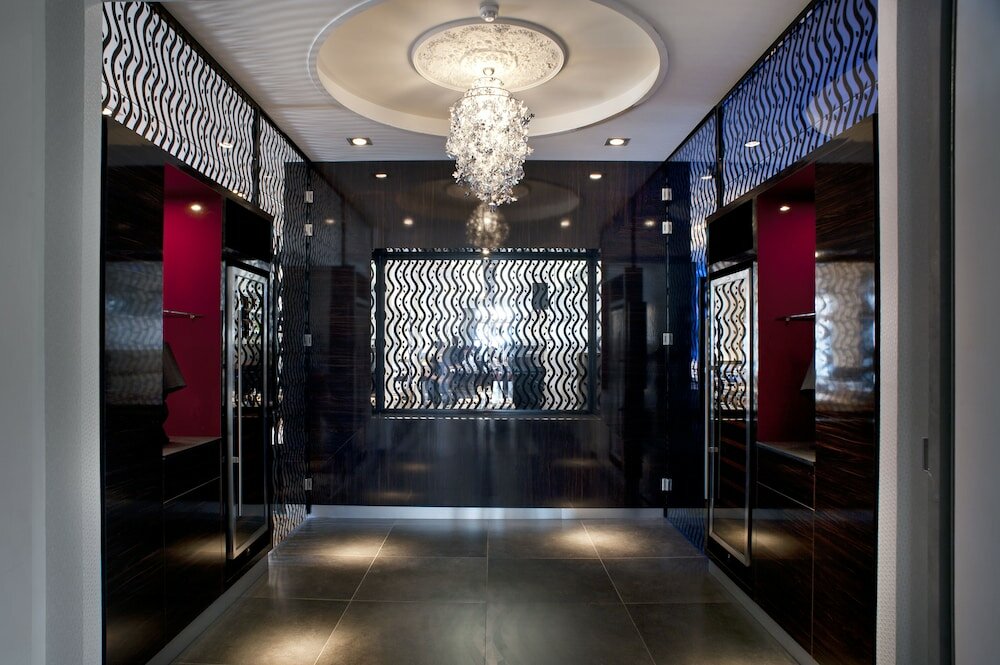 Фото The Manor Amsterdam