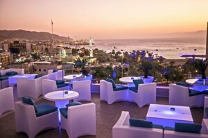 отель DoubleTree by Hilton Hotel Aqaba