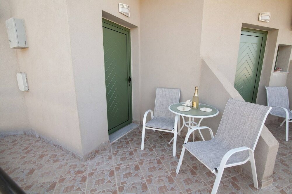 Фото Del Mar Apartments in Stalis