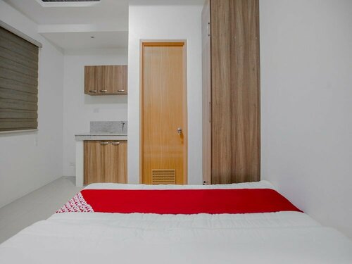 Гостиница Oyo 605 The Quarters в Маниле