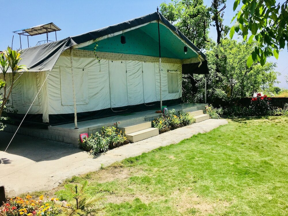 Фото Tatva Bir Tents and Hotel