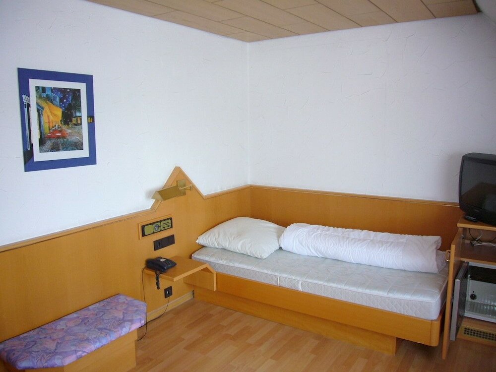 Фото Hotel Altbacher Hof