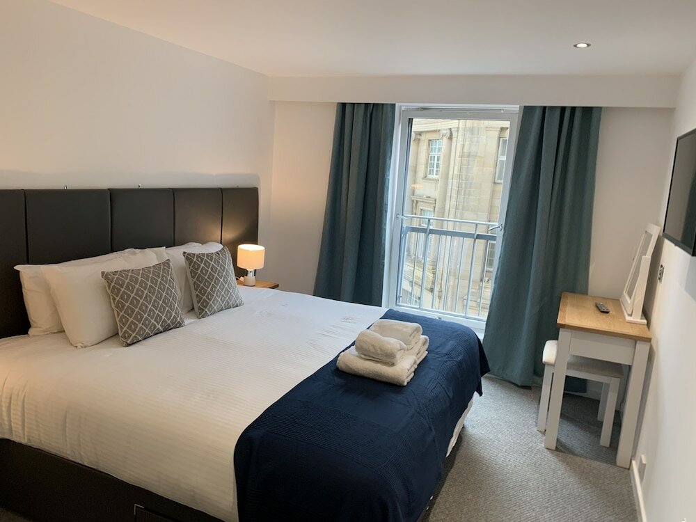 Фото Tolbooth Apartments
