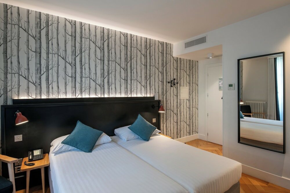 Фото The Pax Hotel