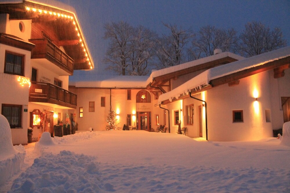 Фото Hotel Schlossblick